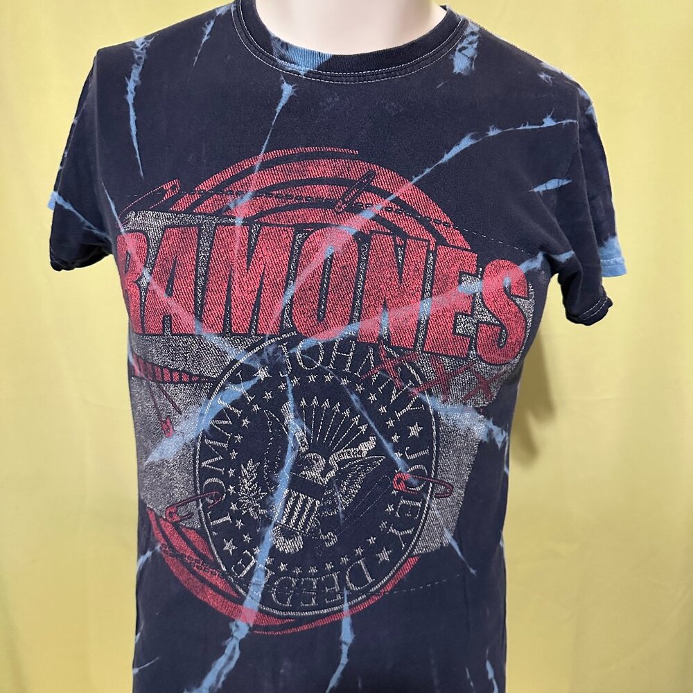 Ramones 1234 Punk Rock Men's Blue T Shirt Small 2019